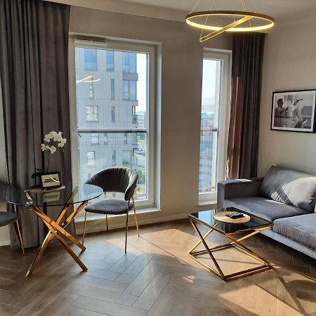 15 Pietro Sokolska 30 Towers Apartments - New- Lux- Parking- Sauna- Gym- And Good View From 15Th Floor Kattowitz Exterior foto